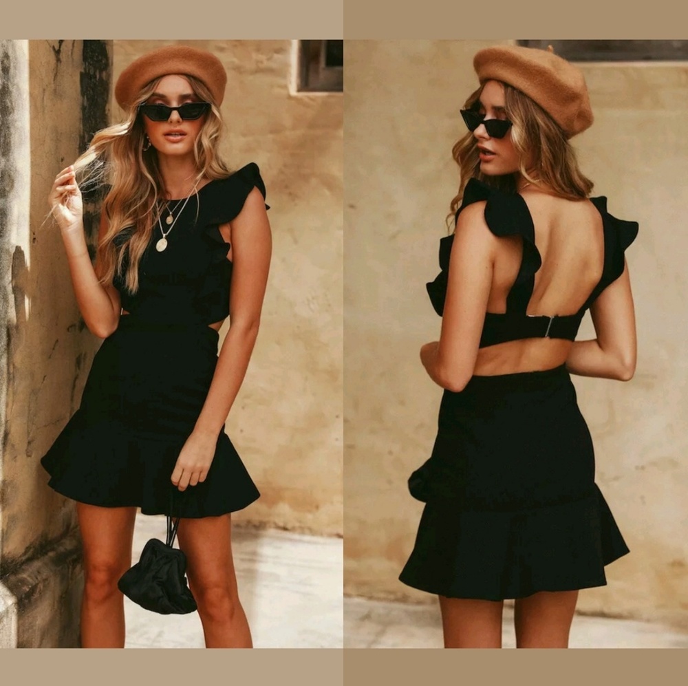 Sexy Black Ruffled Open Back Dress